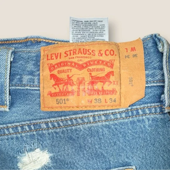 Levi’s 501 Jeans 38x34 Y2K Distressed Light Wash Straight Leg Denim Mens - Picture 7 of 10